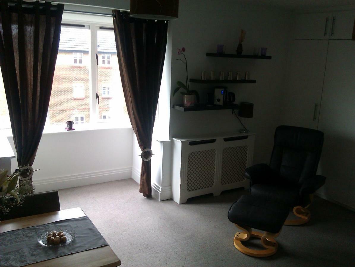 "New Entire Flat Zone2 - 20Min To Central" Apartment London Bagian luar foto